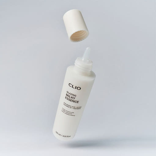 CLIO Glazing Milky Essence 120ml 3